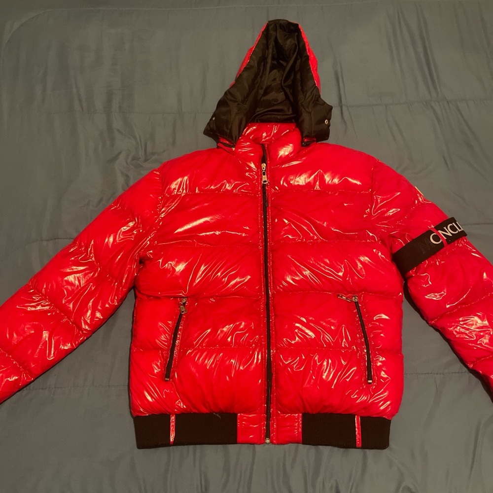 Moncler Shiny Red Puffer Jacket with Black Details 1 damage as you can see the m